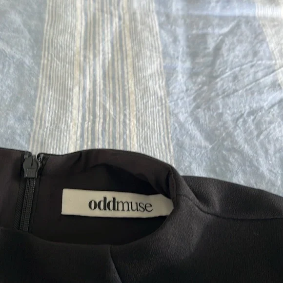 Odd Muse - Picture 3 of 5